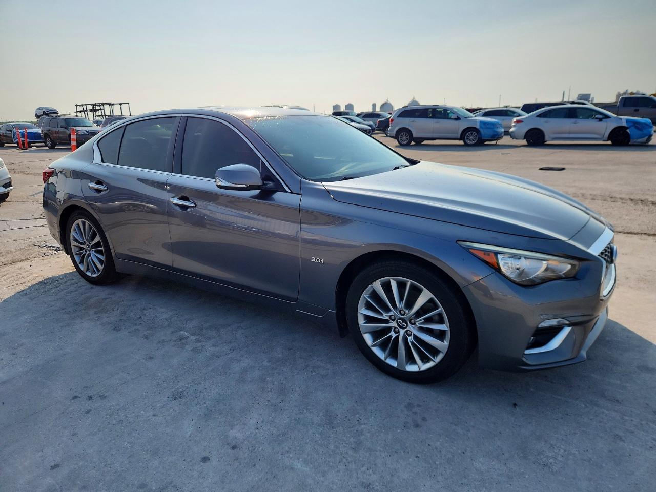 2018 Infiniti Q50 3.0T Luxe - Image 4