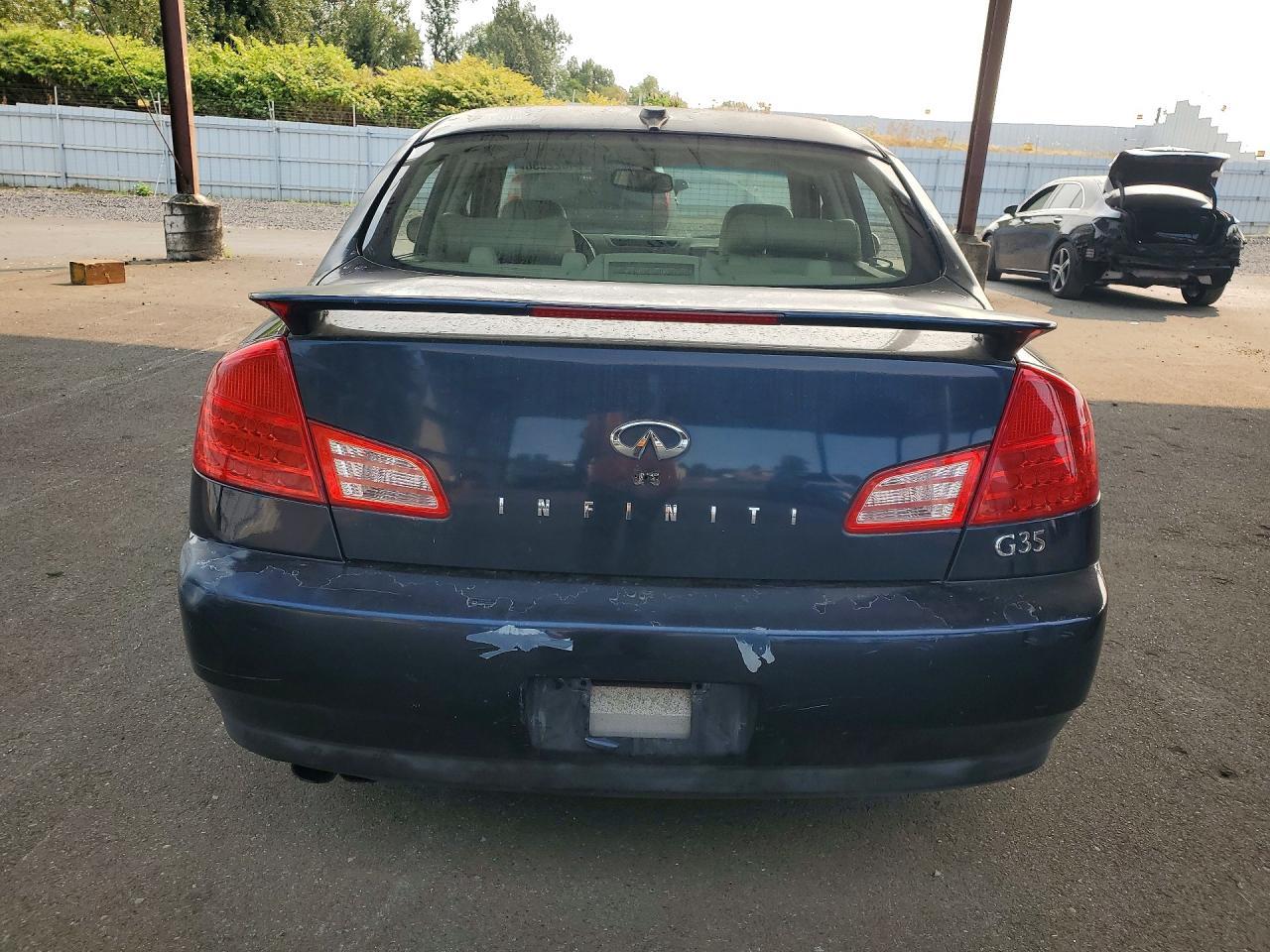 2004 Infiniti G35 Base - Фото 6