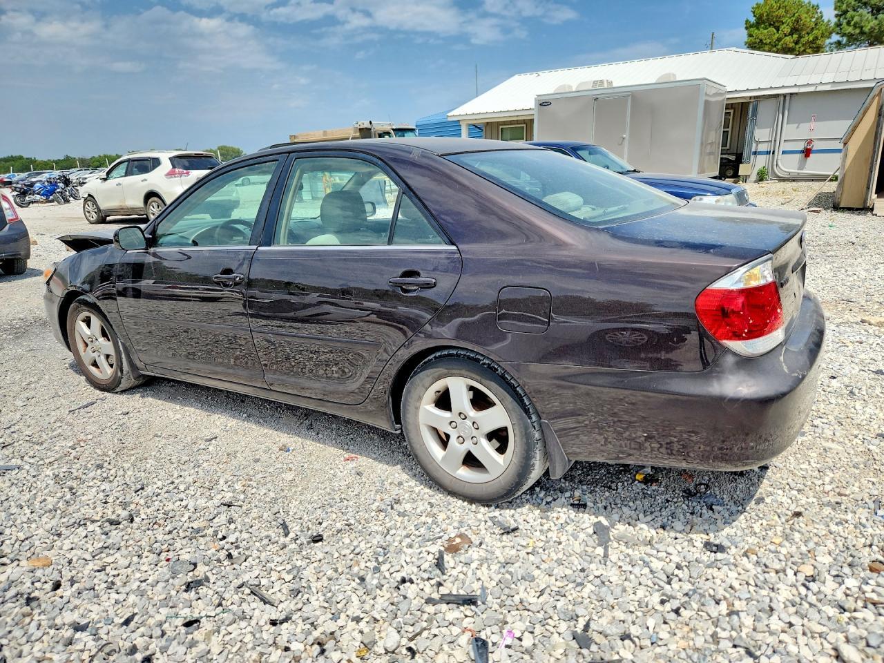 2003 Toyota Camry Se V6 - Image 2