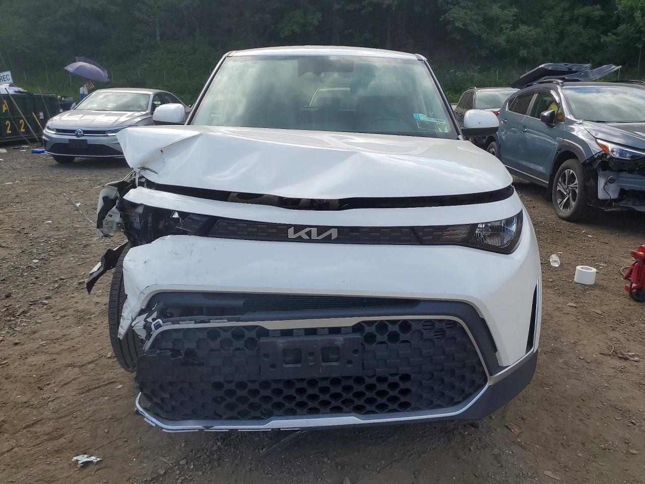 2023 Kia Soul Lx - Image 5