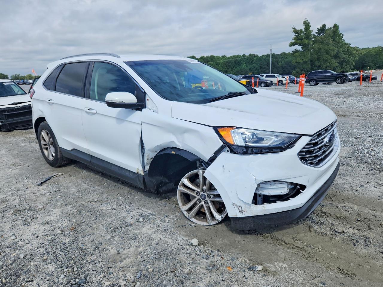 2019 Ford Edge Sel - Image 4