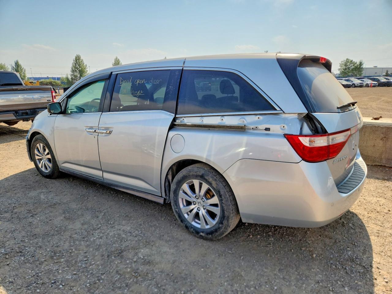 2013 Honda Odyssey Exl - Image 2