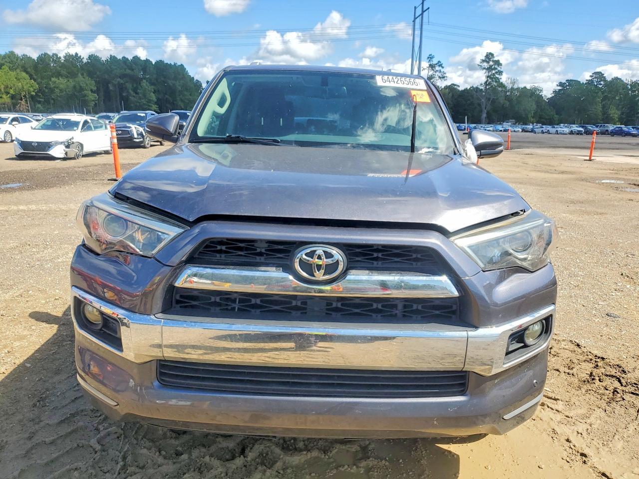 2017 Toyota 4Runner Limited - Фото 5