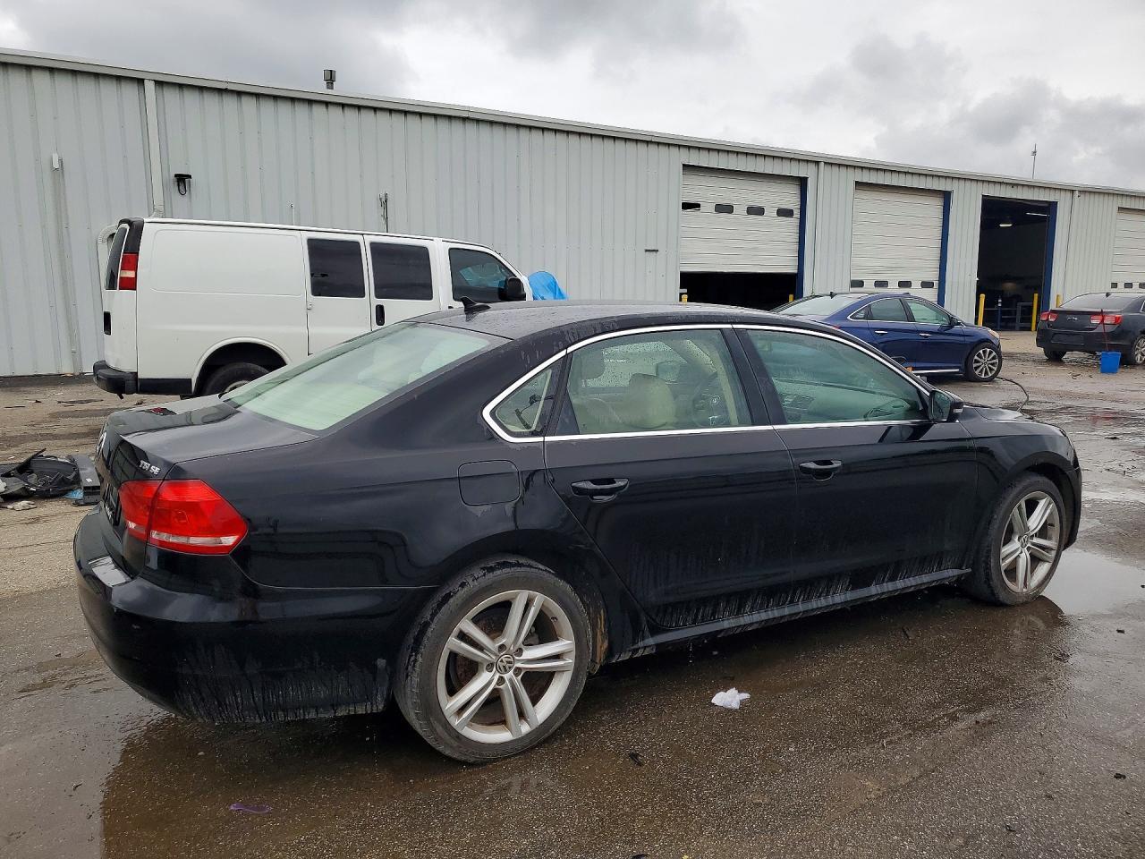 2014 Volkswagen Passat Se - Image 3