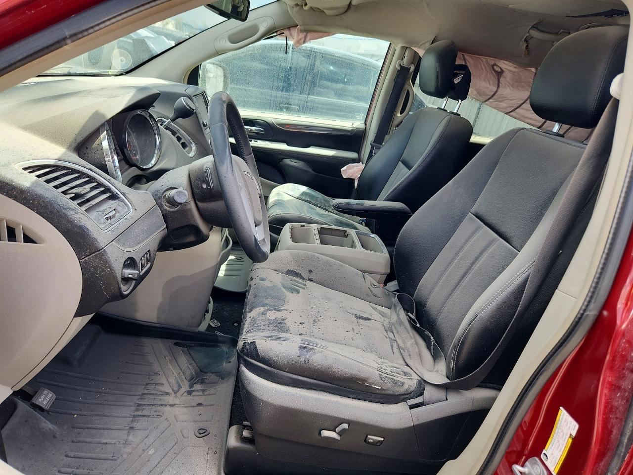 2014 Chrysler Town And Country Touring - Фото 7