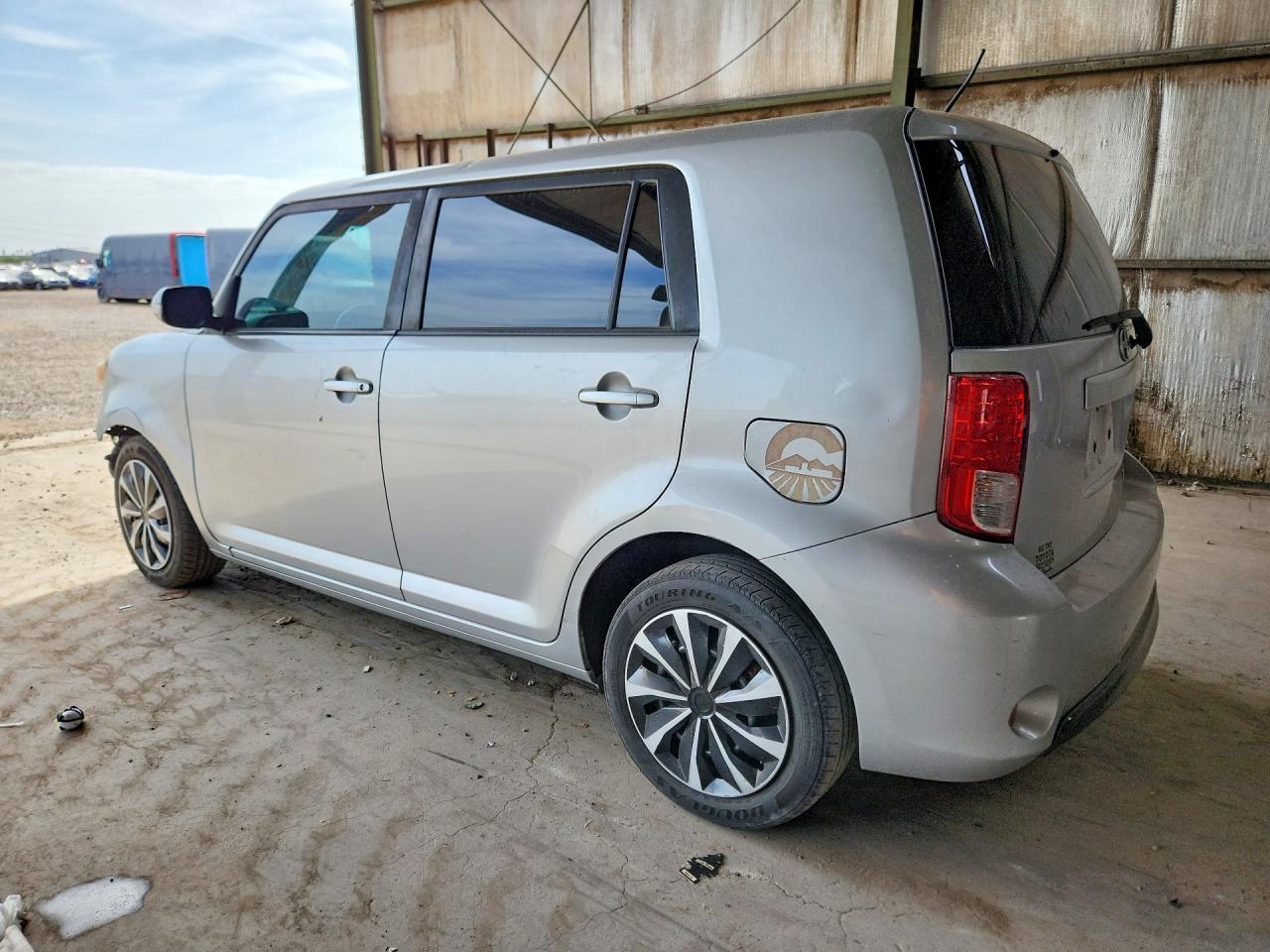 2015 Scion Xb Base - Фото 2