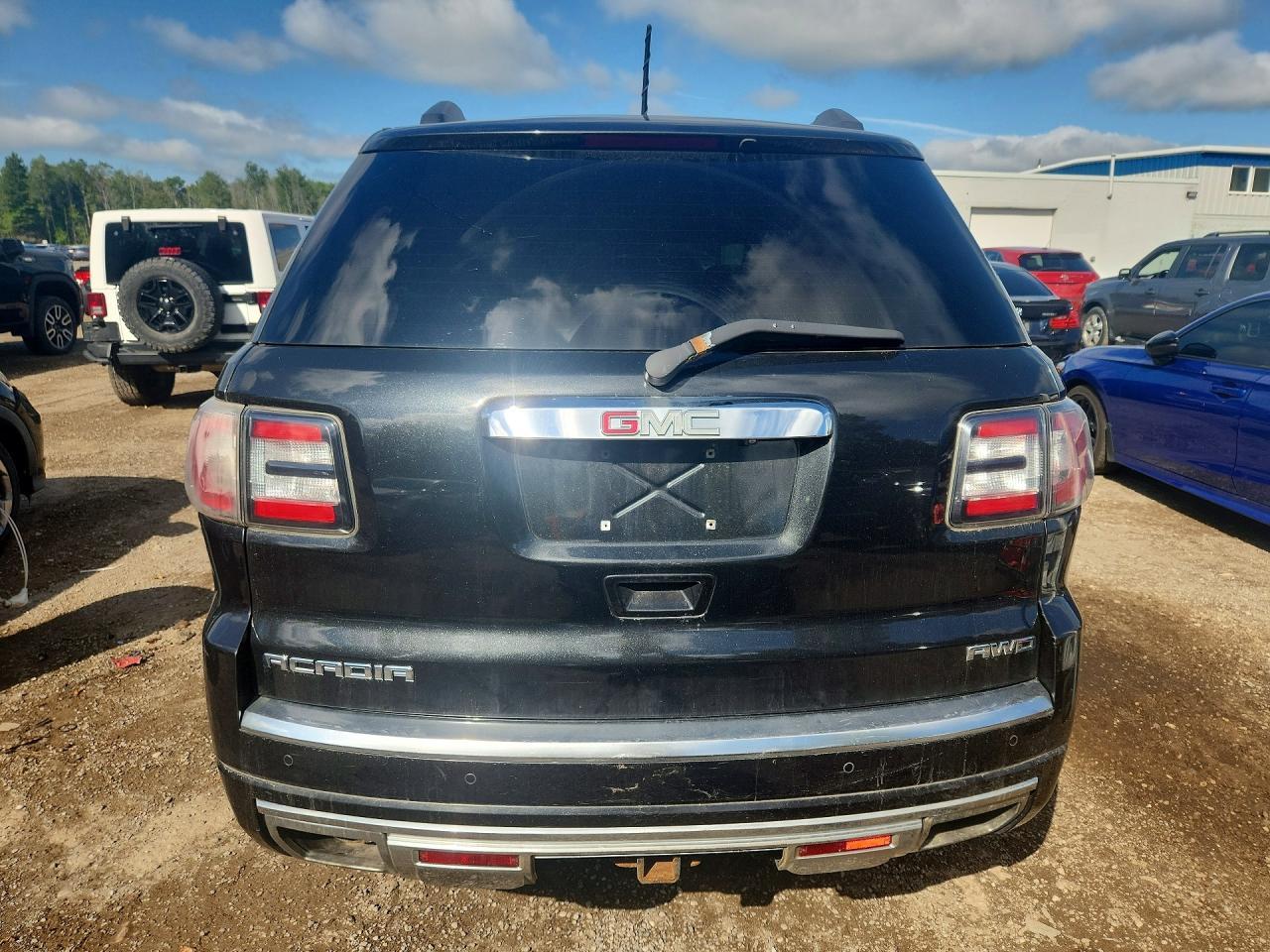2015 GMC Acadia Denali - Фото 6