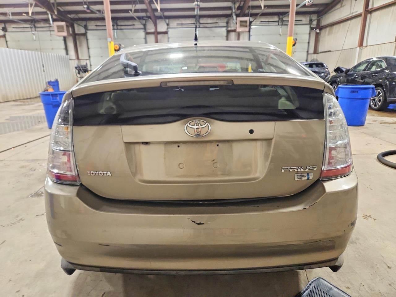 2005 Toyota Prius Base - Фото 6