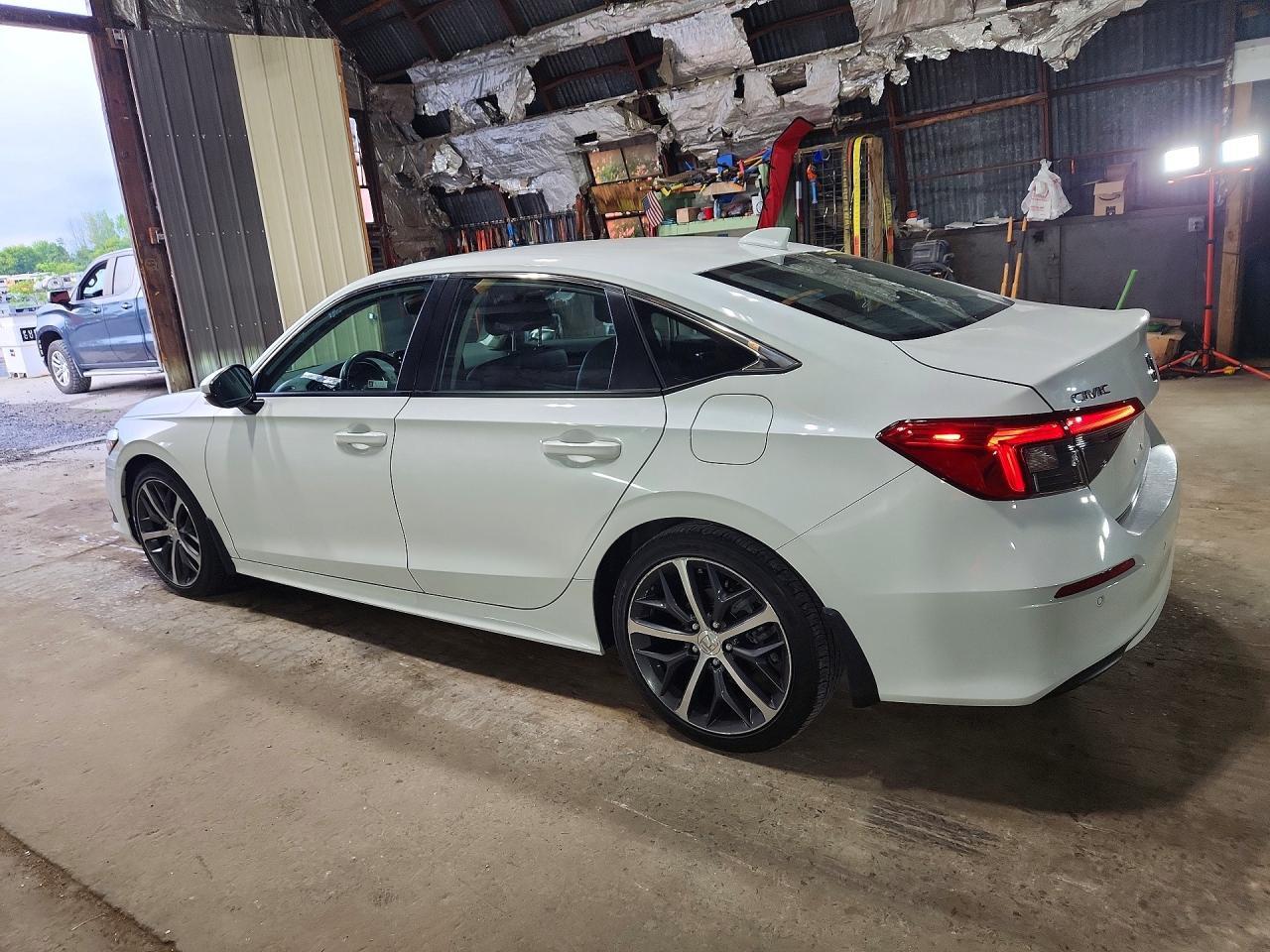 2022 Honda Civic - Image 2