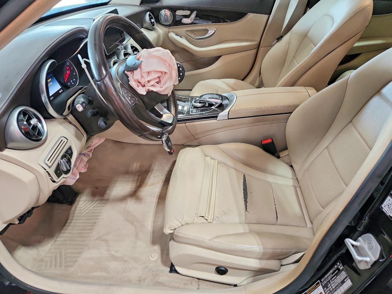 2015 Mercedes-Benz C 300 4Matic - Image 7