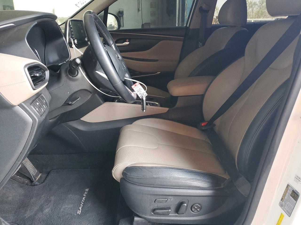 2020 Hyundai Santa Fe Limited - Image 7