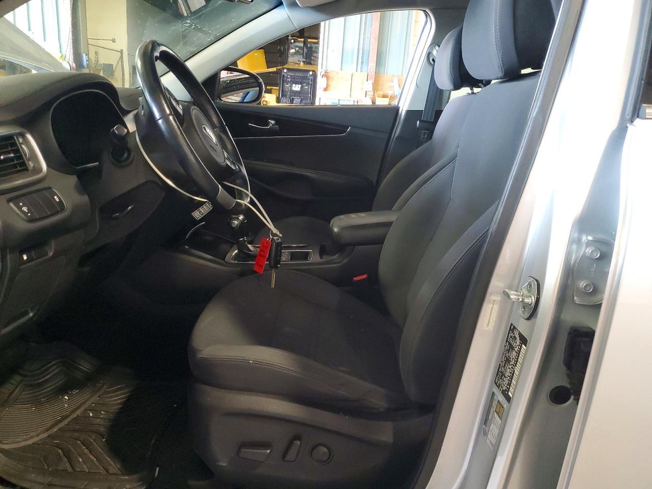 2016 Kia Sorento Lx - Фото 7