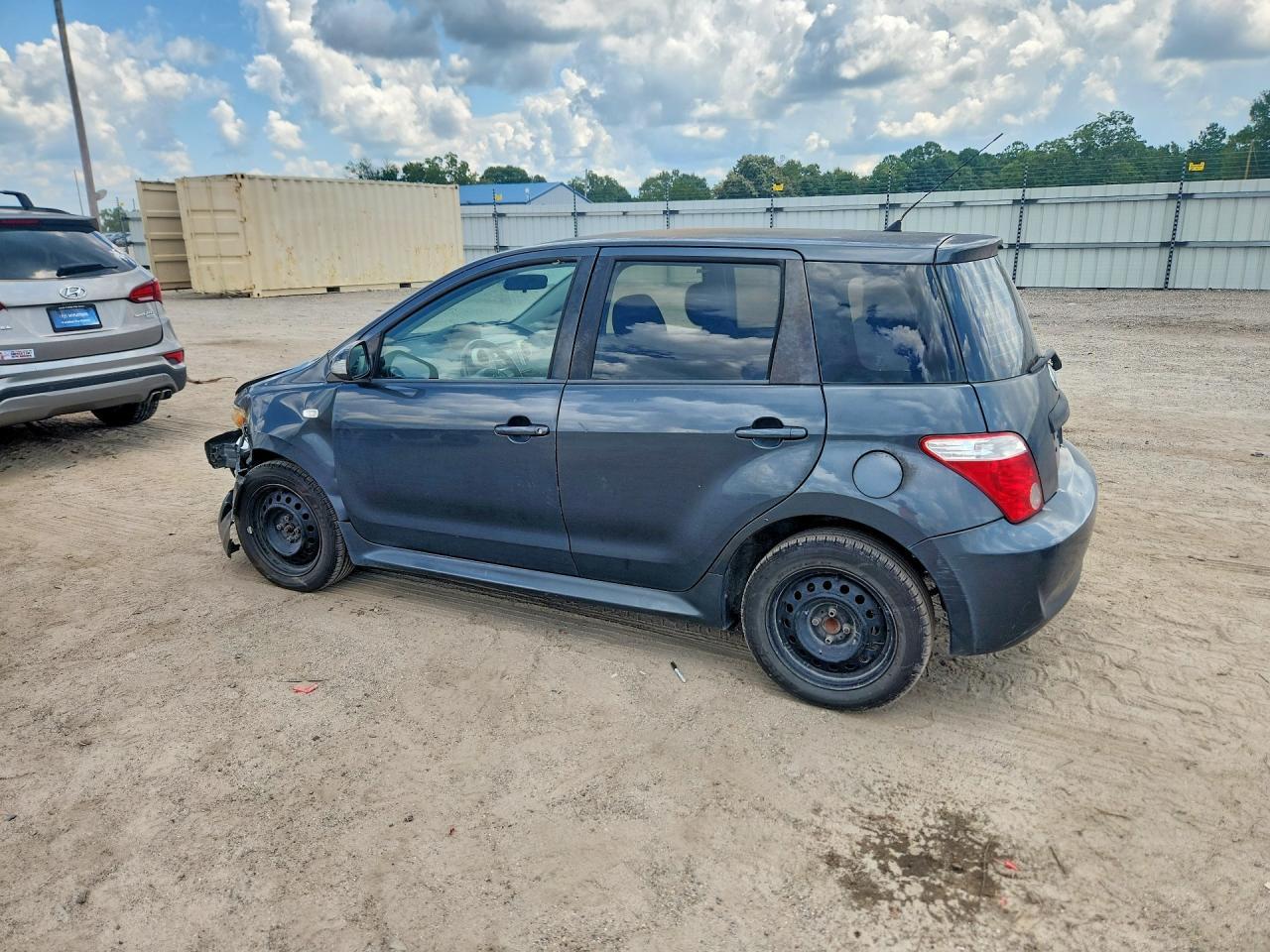 2006 Scion Xa Base - Фото 2