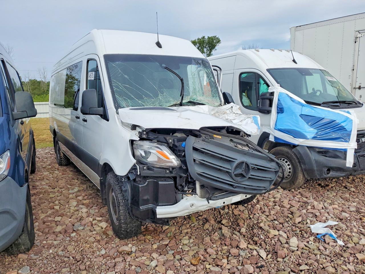2024 Mercedes Benz Sprinter 2500 Van - Фото 4