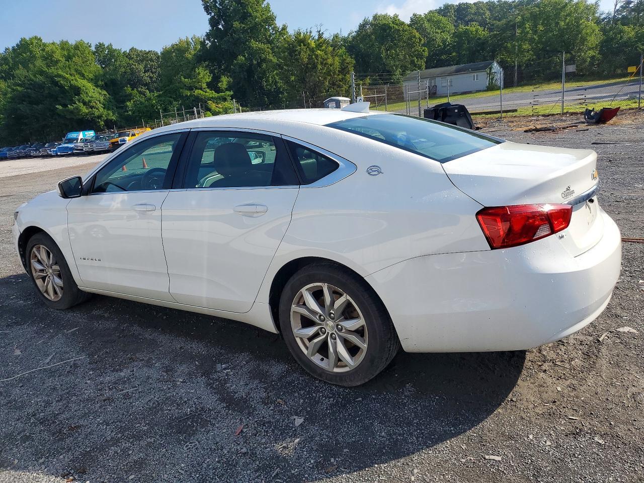 2017 Chevrolet Impala Lt - Фото 2