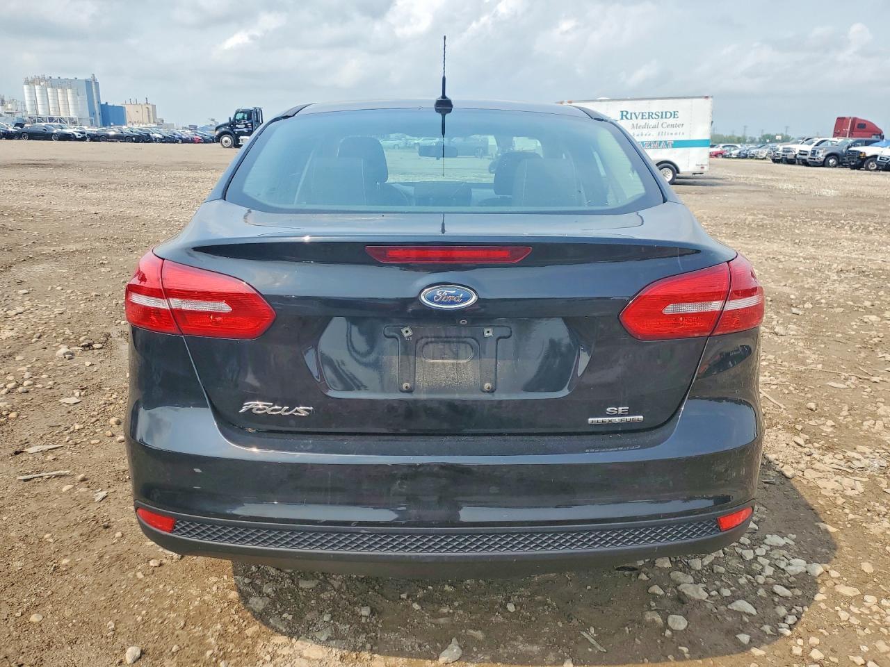 2016 Ford Focus Se - Фото 6