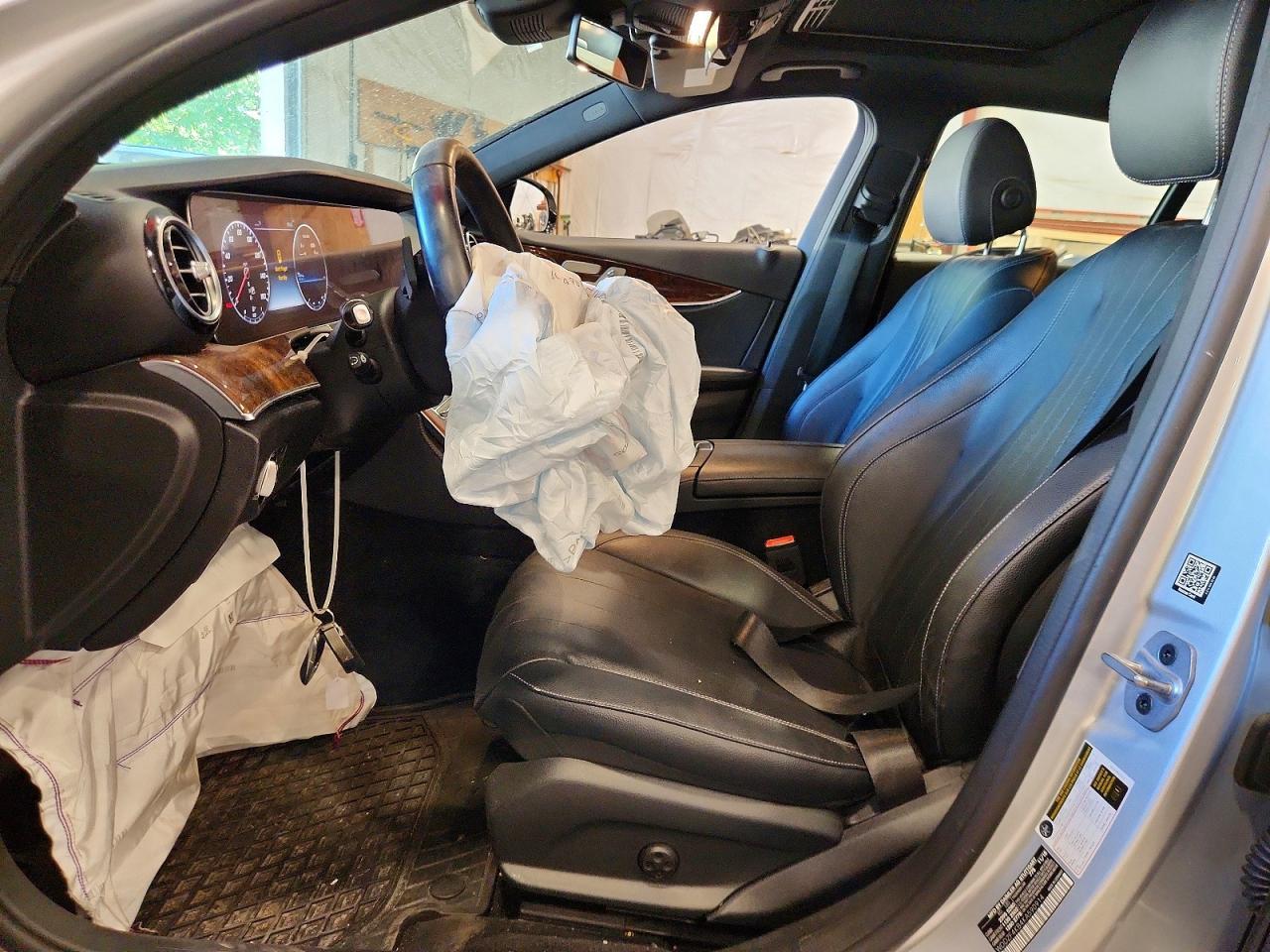 2019 Mercedes-Benz E 300 4Matic - Фото 7