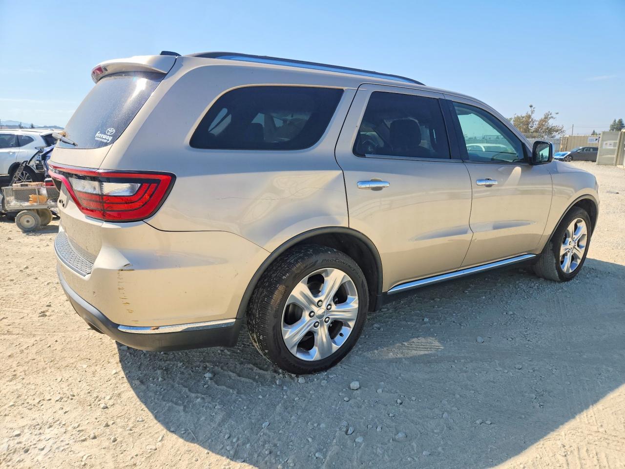 2015 Dodge Durango Sxt - Image 3