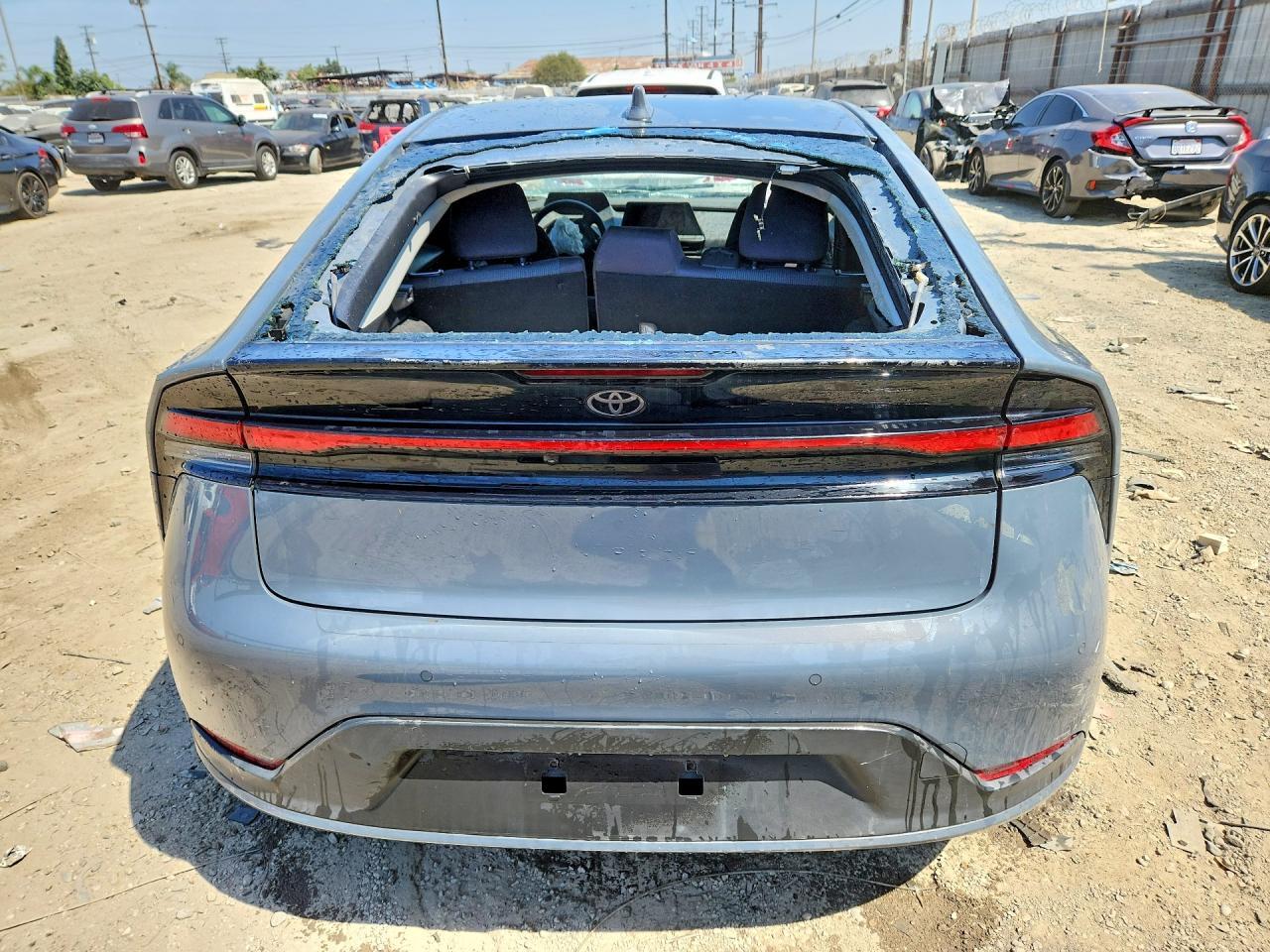 2023 Toyota Prius - Image 6