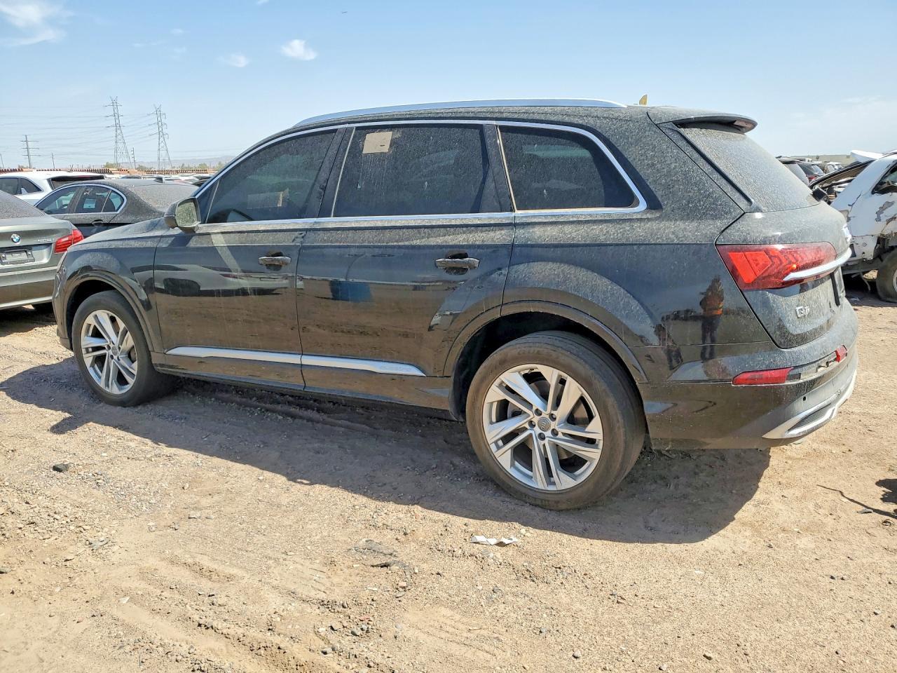 2020 Audi Q7 Premium Plus - Image 2