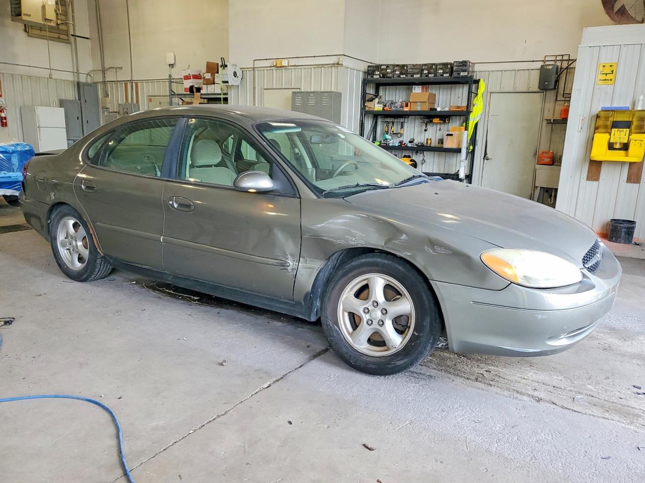 2003 Ford Taurus Ses - Image 4