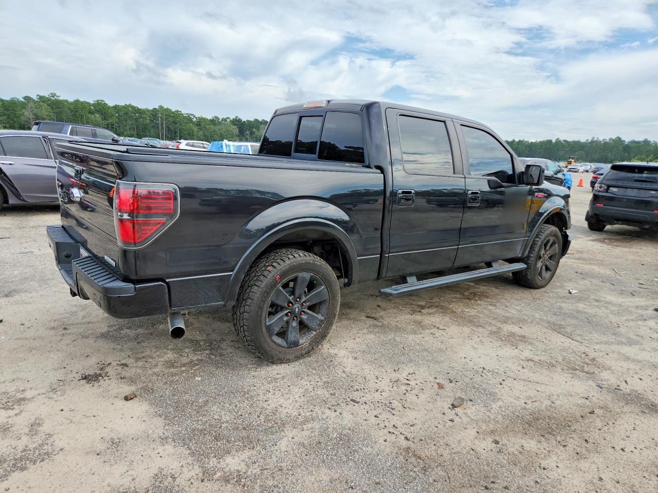 2013 Ford F150 Supercrew - Image 3