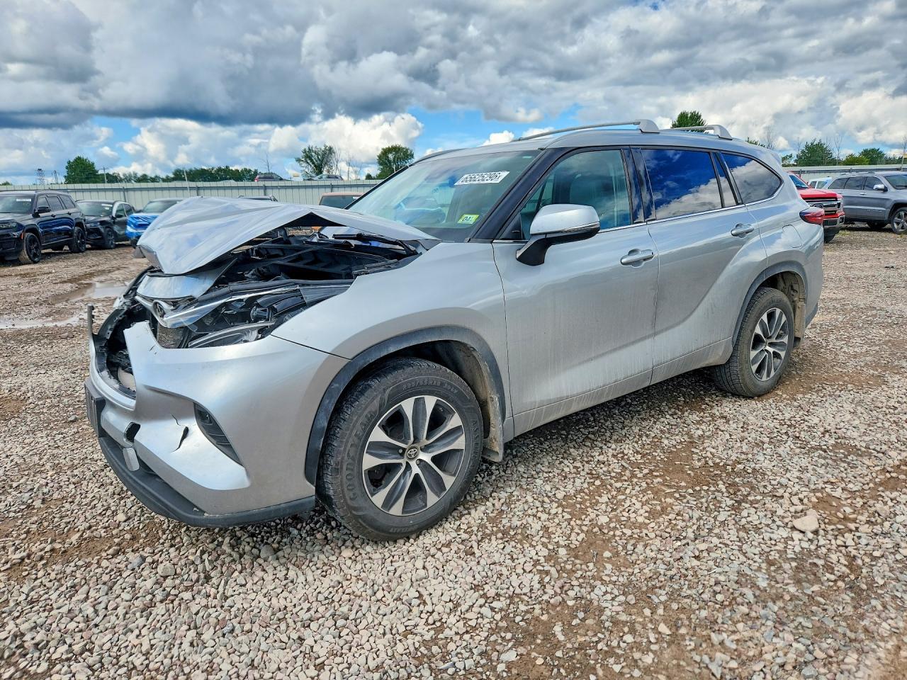 2021 Toyota Highlander Xle