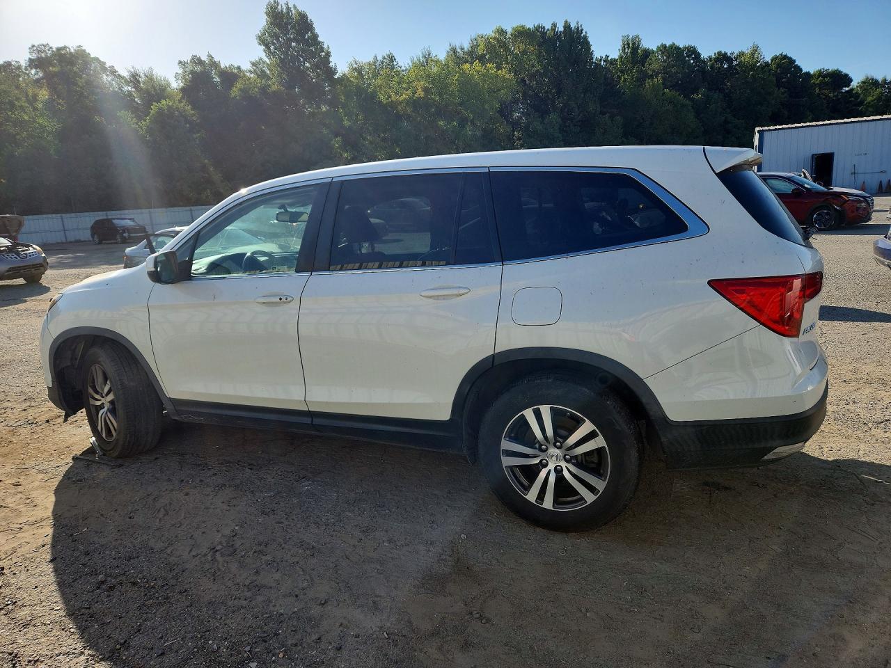 2017 Honda Pilot Exl - Image 2