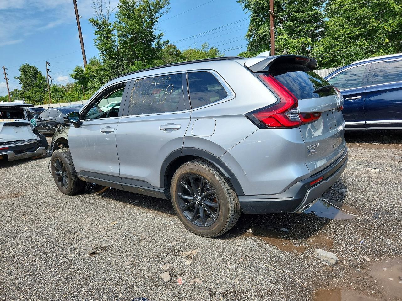 2025 Honda Cr-V Sport-L - Image 2