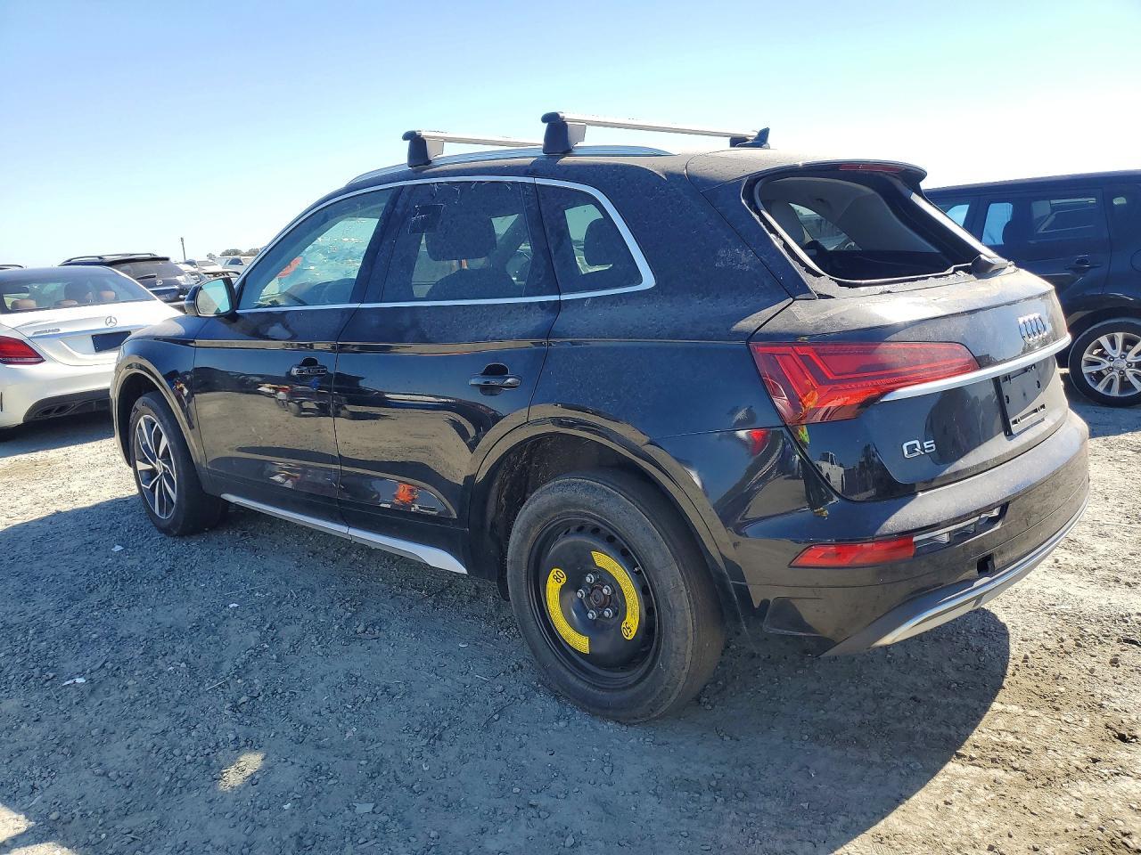 2021 Audi Q5 Premium Plus - Фото 2