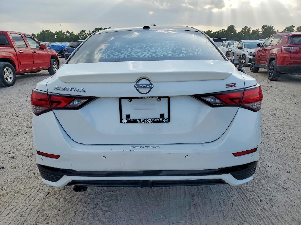 2024 Nissan Sentra Sr - Image 6