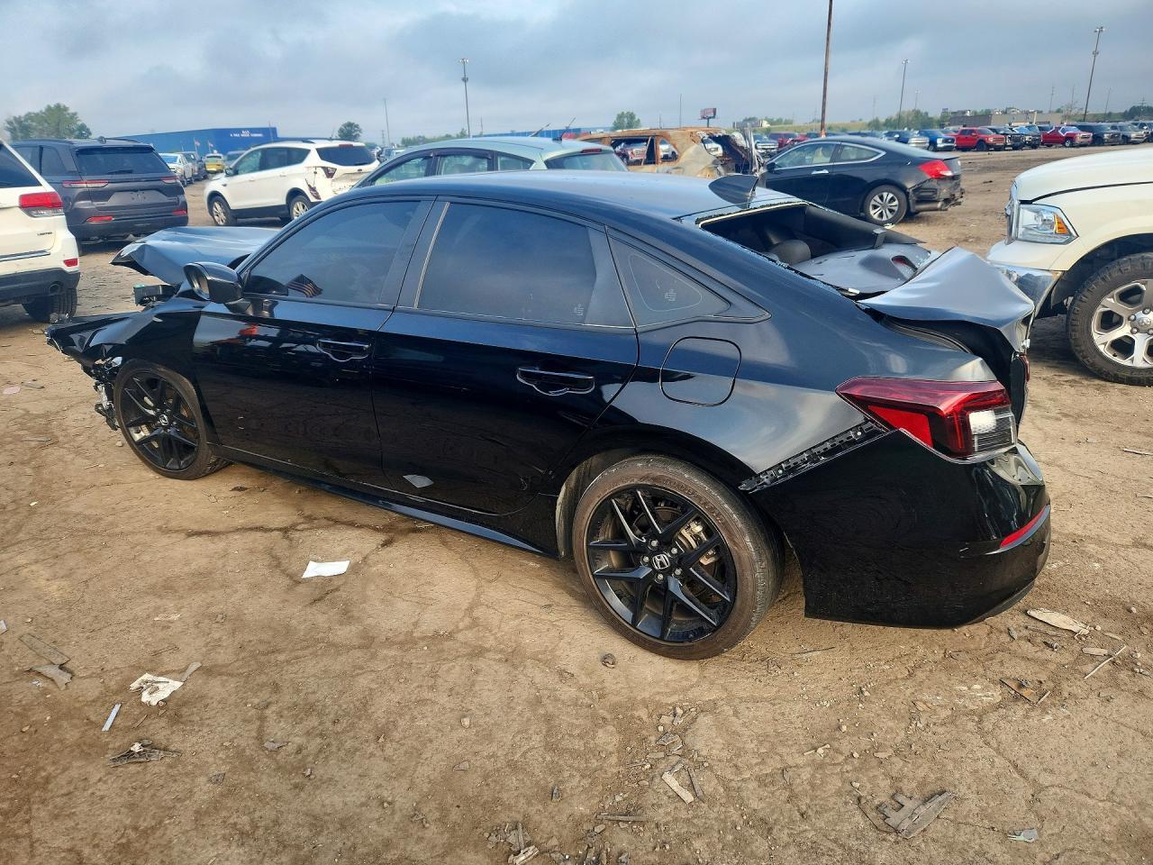2025 Honda Civic Sport - Фото 2
