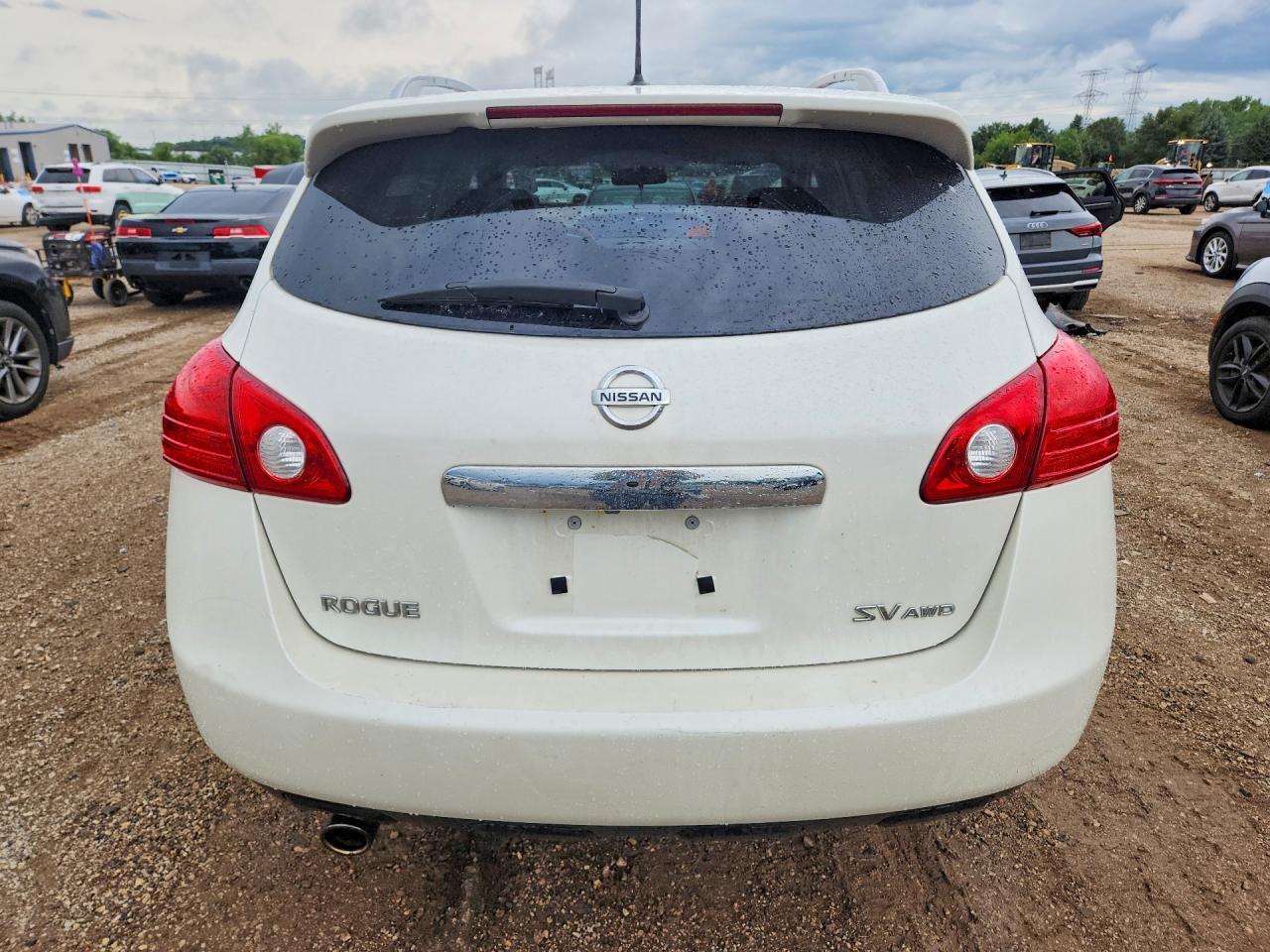 2013 Nissan Rogue S - Фото 6