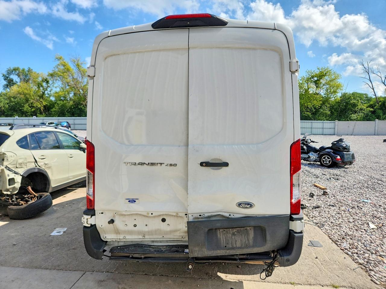 2022 Ford Transit T-350 - Фото 6