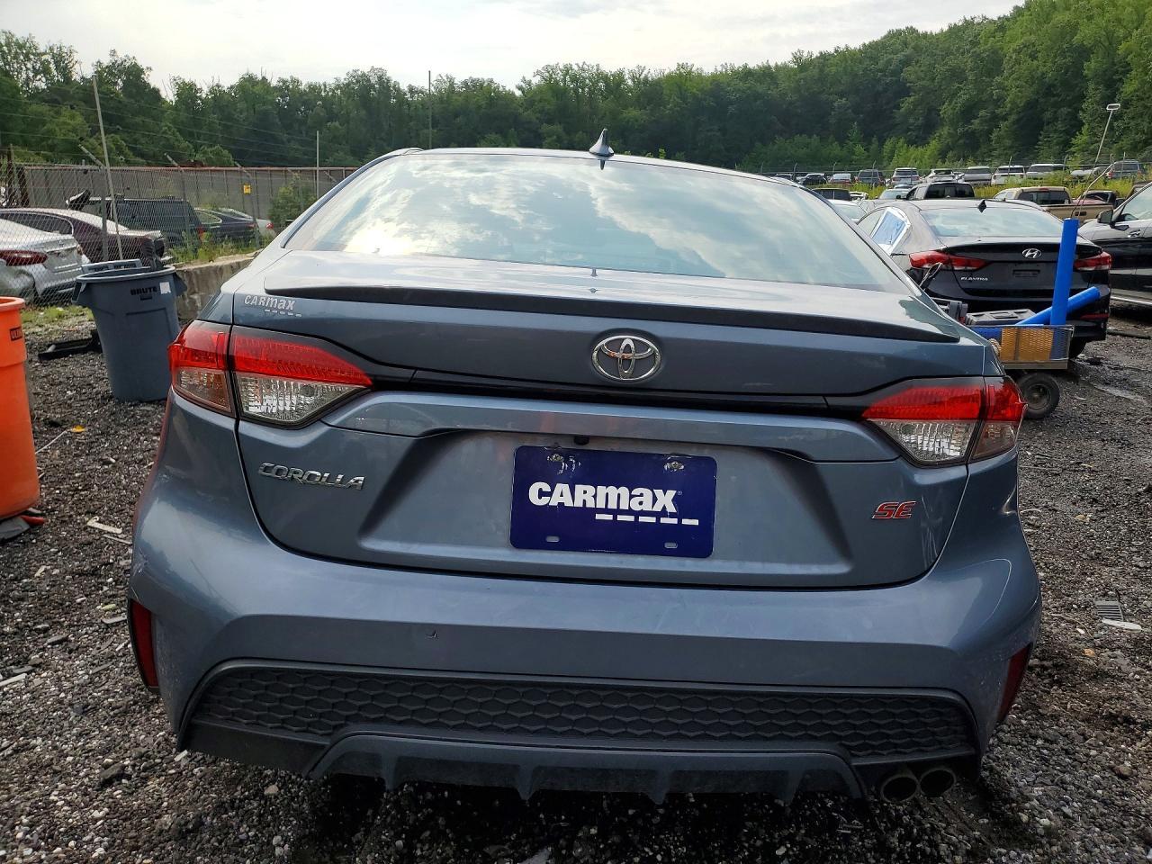 2022 Toyota Corolla Se - Image 6