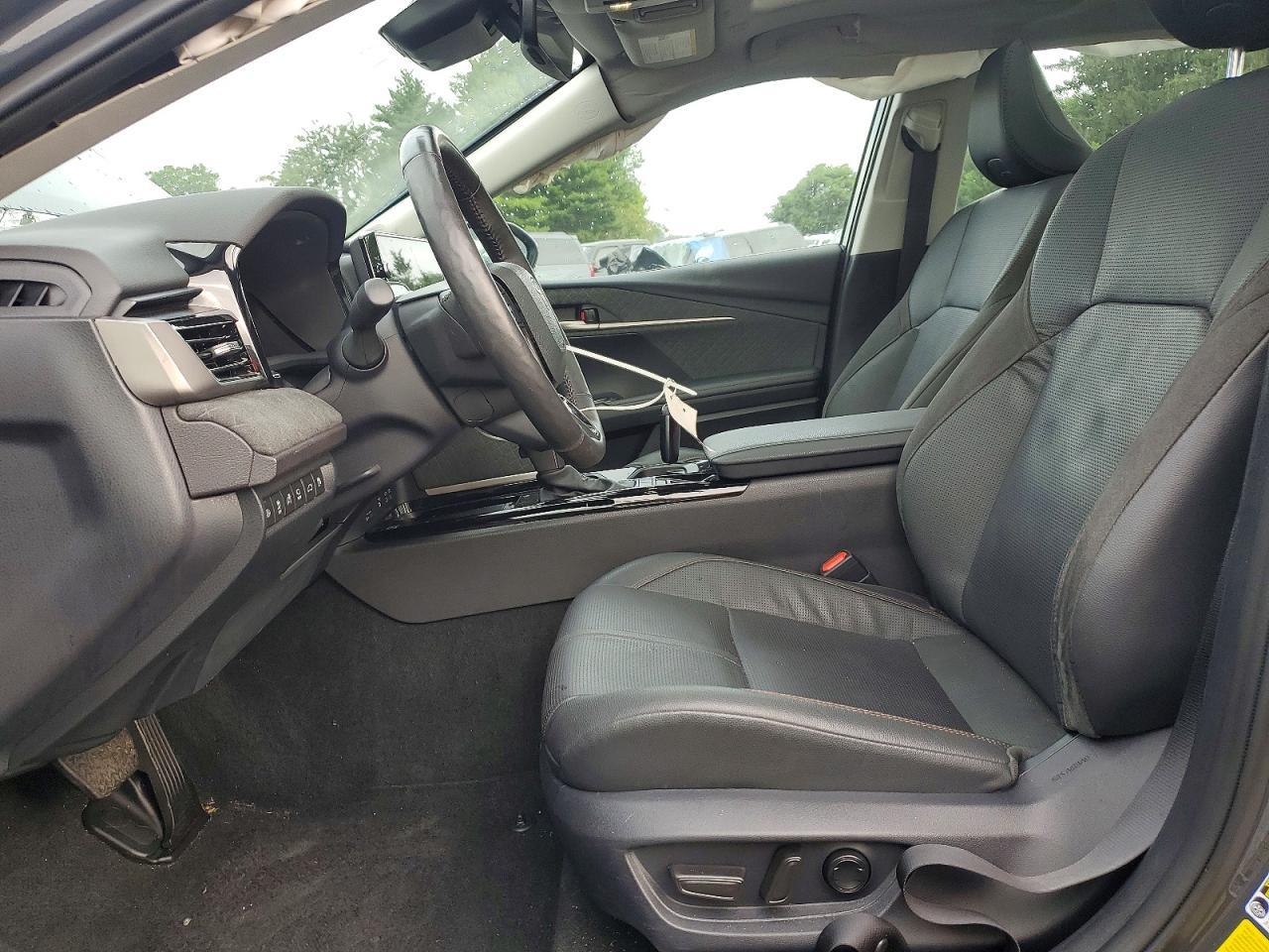 2025 Toyota Camry Xle - Фото 7