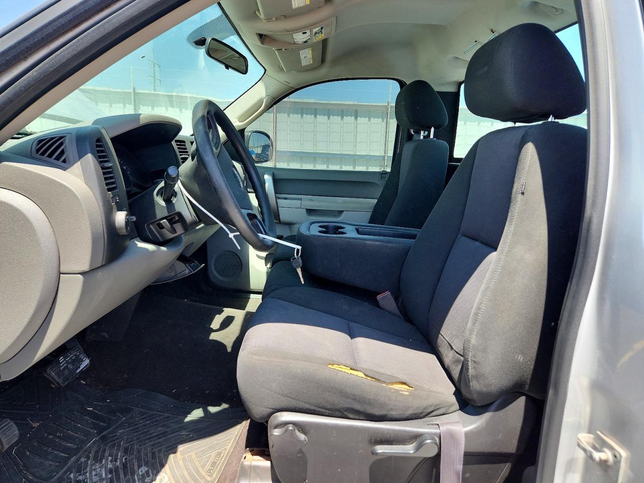2013 GMC Sierra C1500 - Image 7