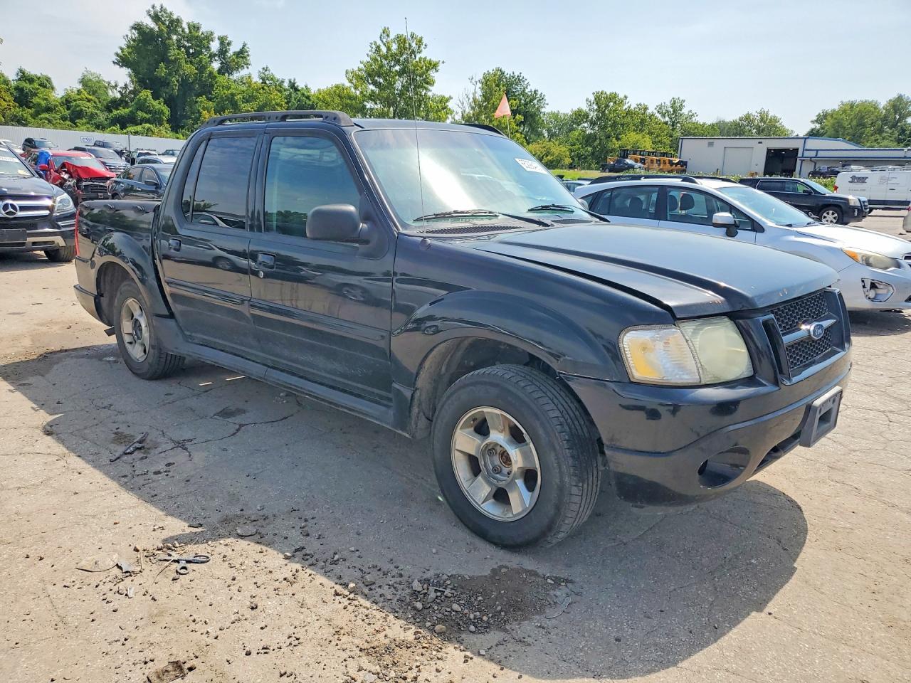 2005 Ford Explorer Sport Trac - Фото 4