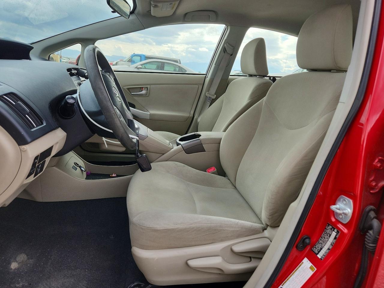 2013 Toyota Prius Two - Image 7