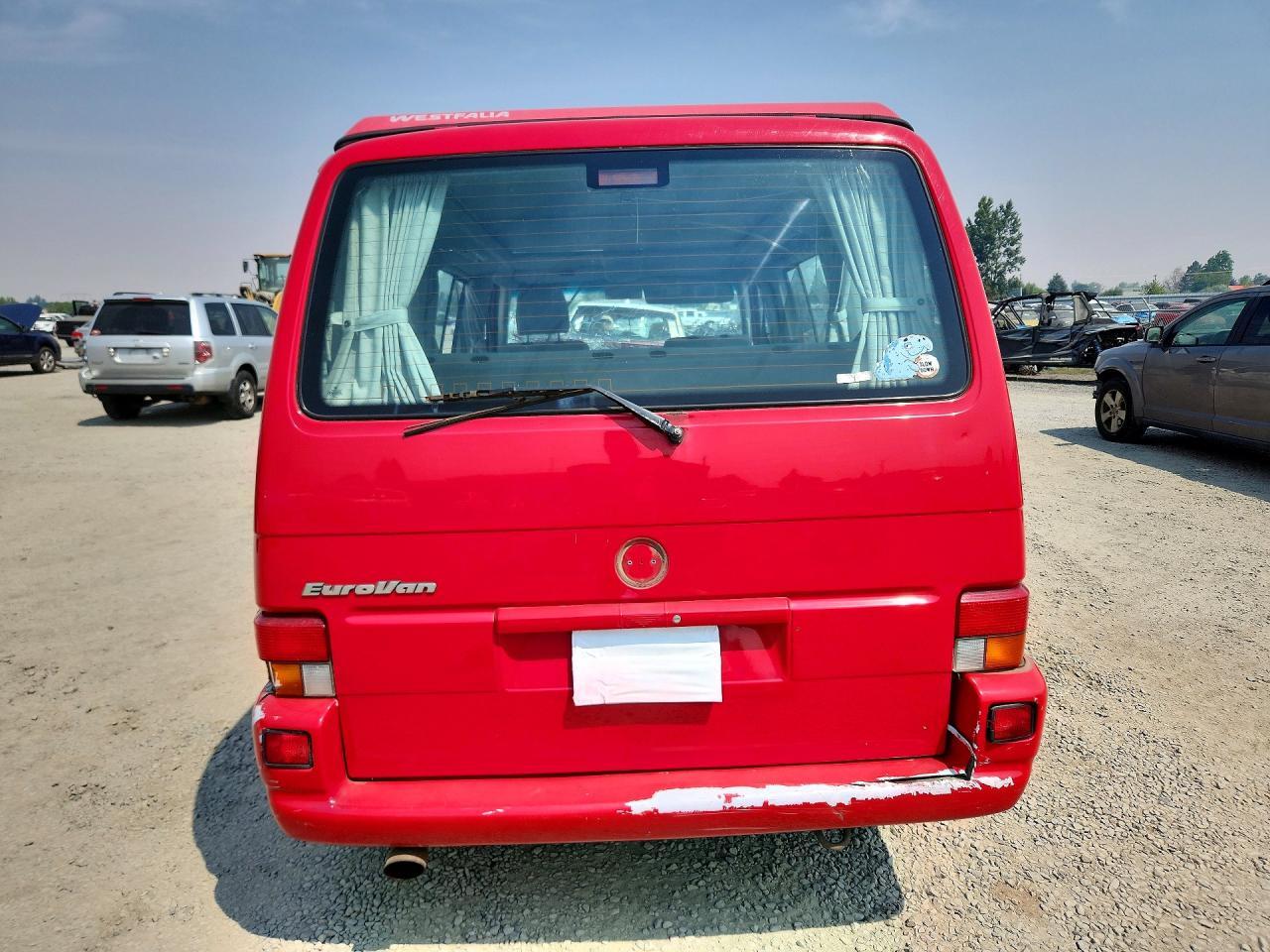 2002 Volkswagen Eurovan Mv - Image 6