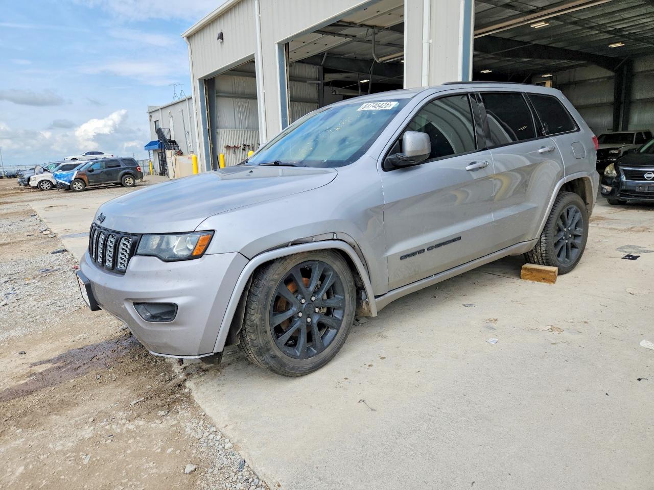 2017 Jeep Grand Cherokee Laredo