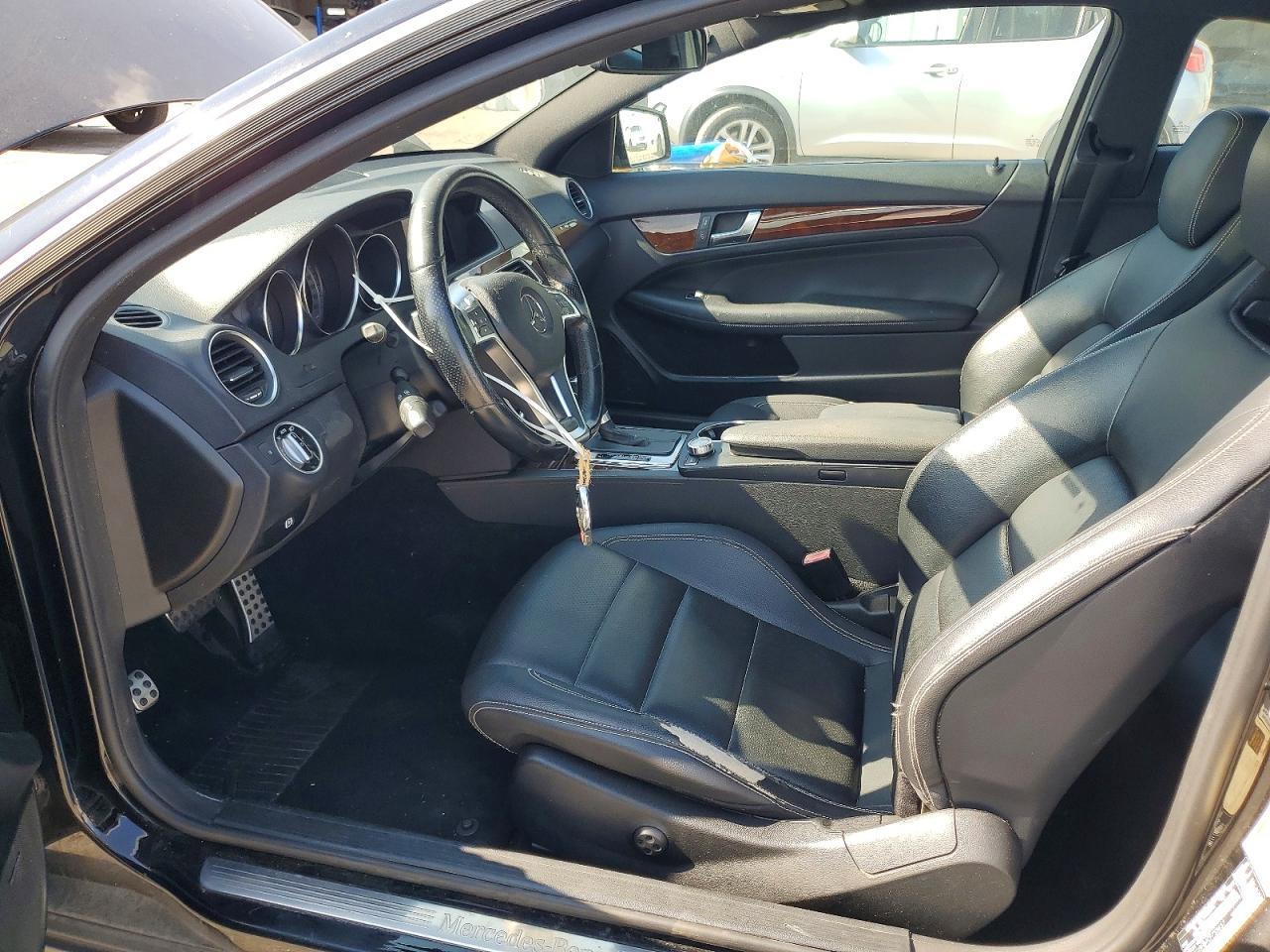 2012 Mercedes-Benz C 350 - Фото 7