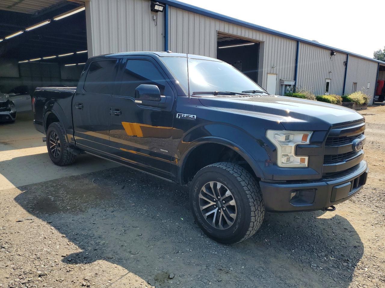 2015 Ford F150 Super Cab - Фото 4