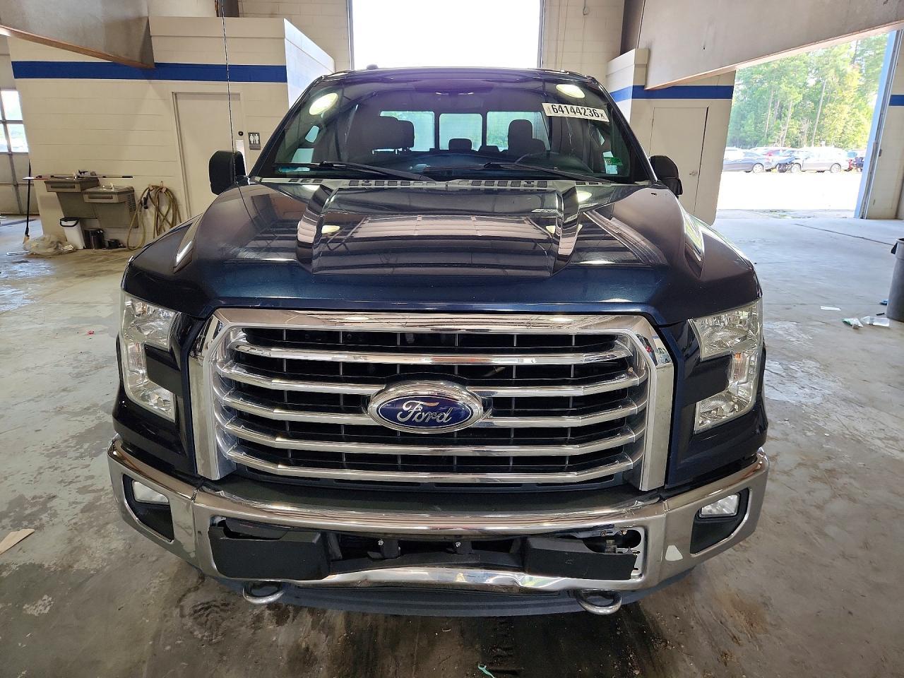 2015 Ford F150 Supercrew - Фото 5