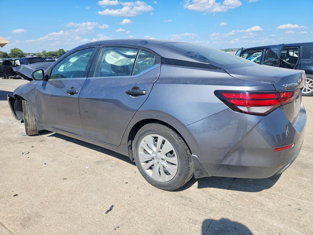 2025 Nissan Sentra S - Фото 2