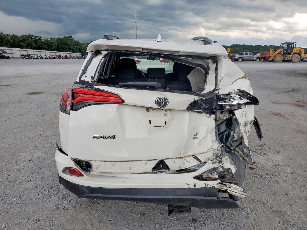 2018 Toyota Rav4 Le - Фото 6