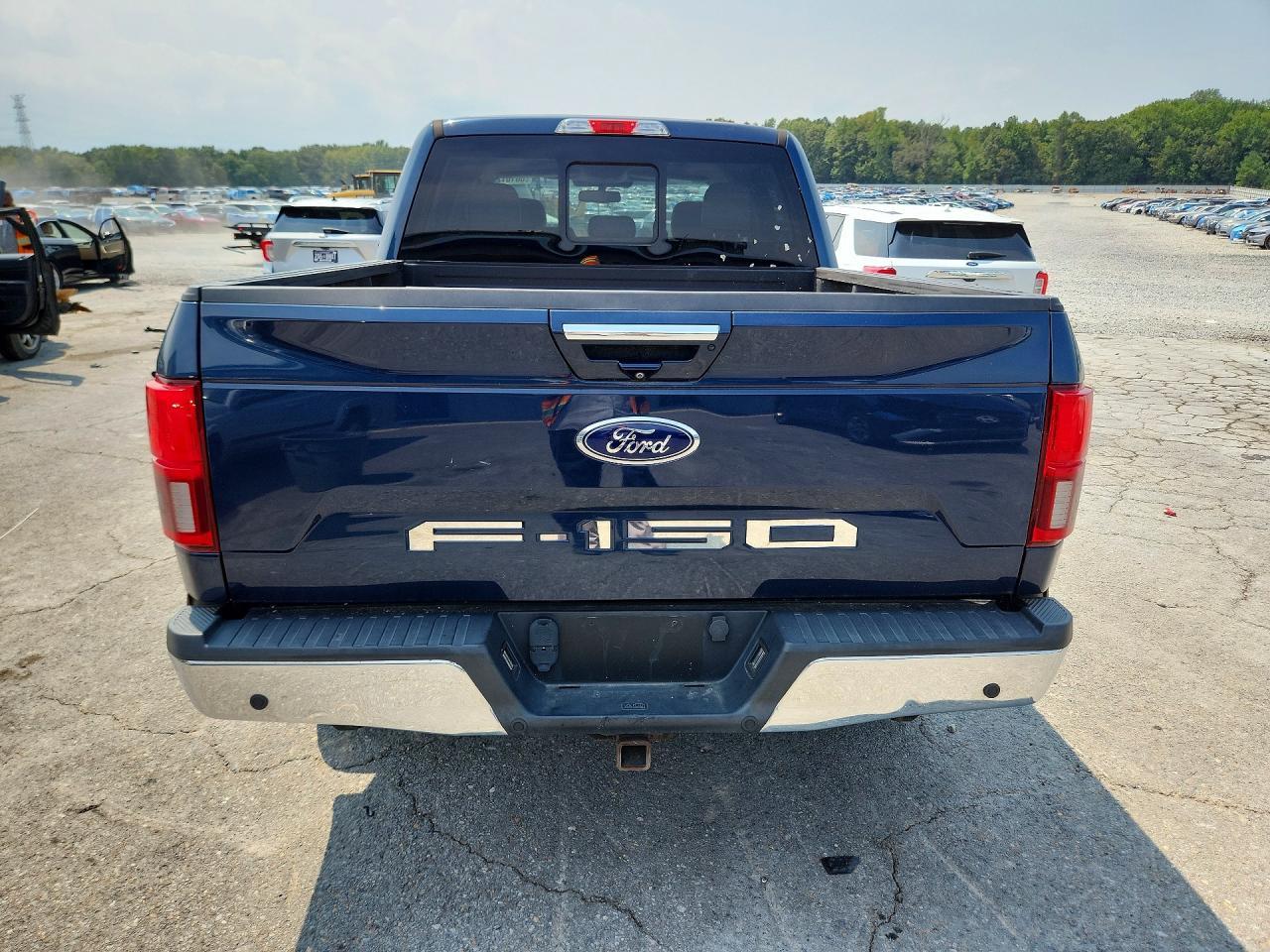 2018 Ford F-150 - Фото 6