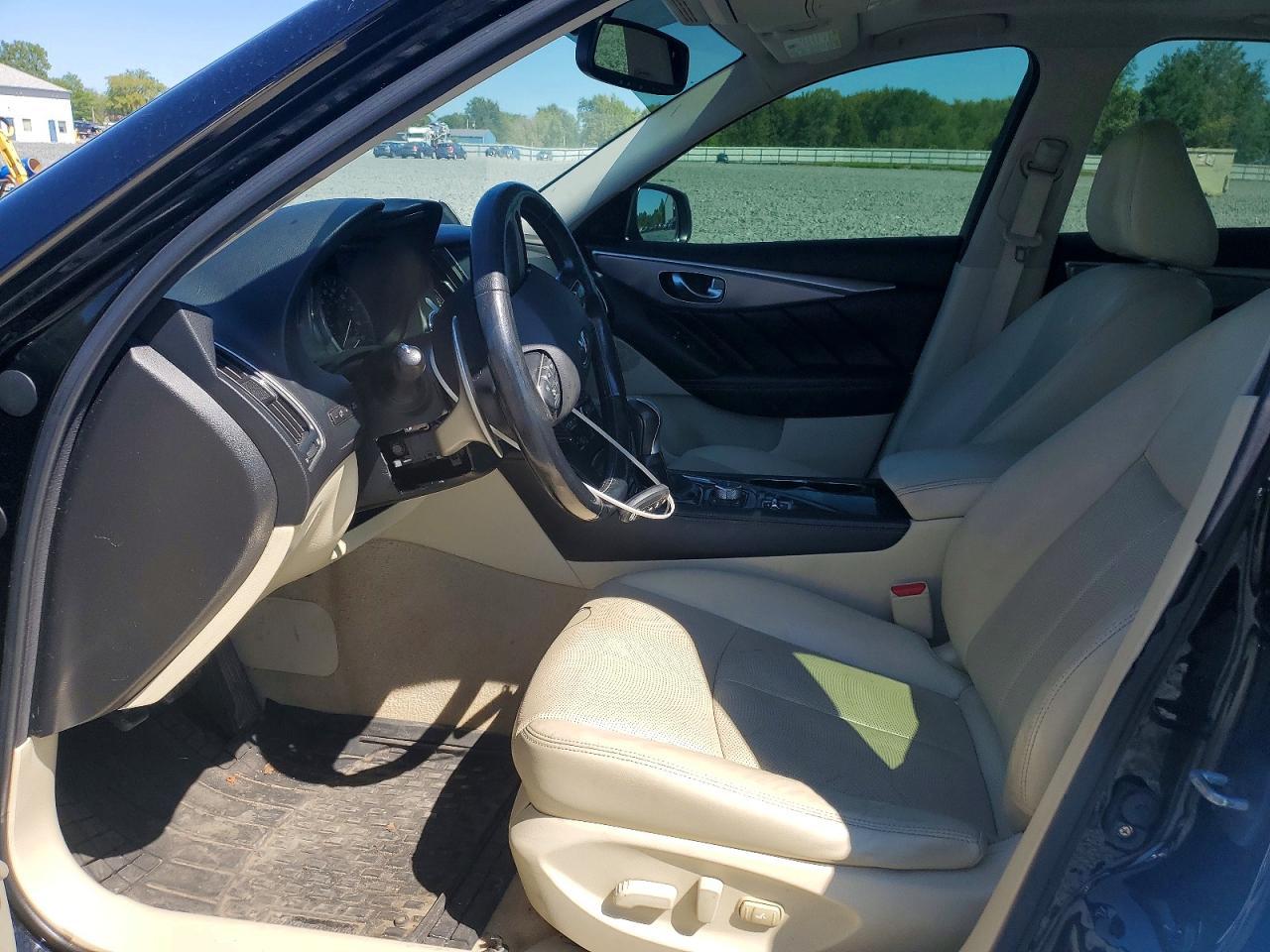2014 Infiniti Q50 Premium - Image 7