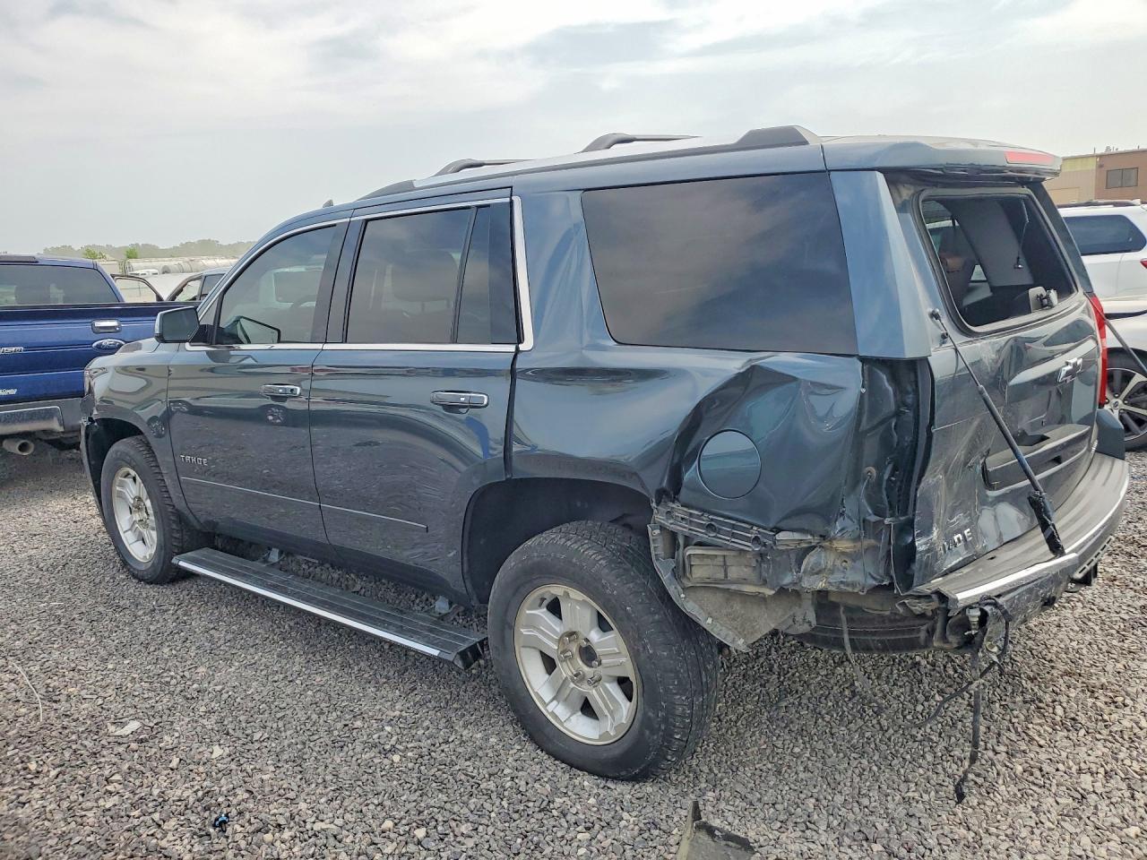 2019 Chevrolet Tahoe K1500 Premier - Фото 2