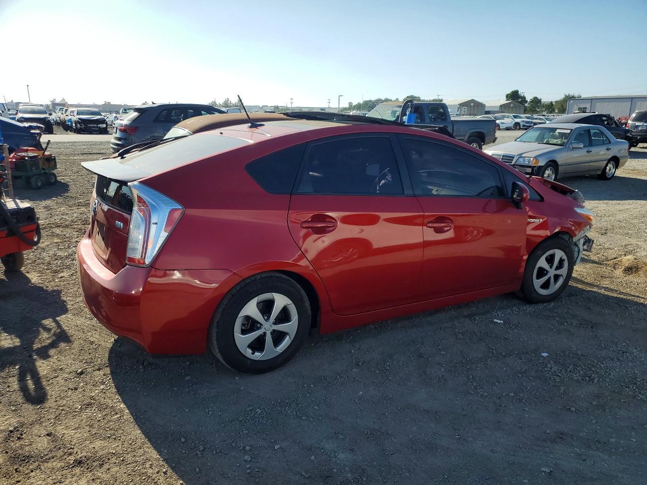 2015 Toyota Prius Four - Фото 3